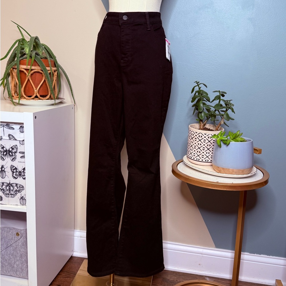 NWT NYDJ Barbara Bootcut Jeans 16P Black Lift Tuck Petite $139 Retail - Picture 2 of 13